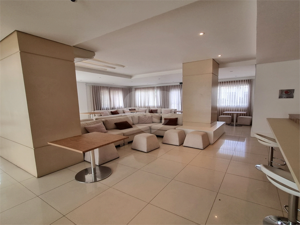 Apartamento exclusivo ao lado da Avenida Braz Leme.