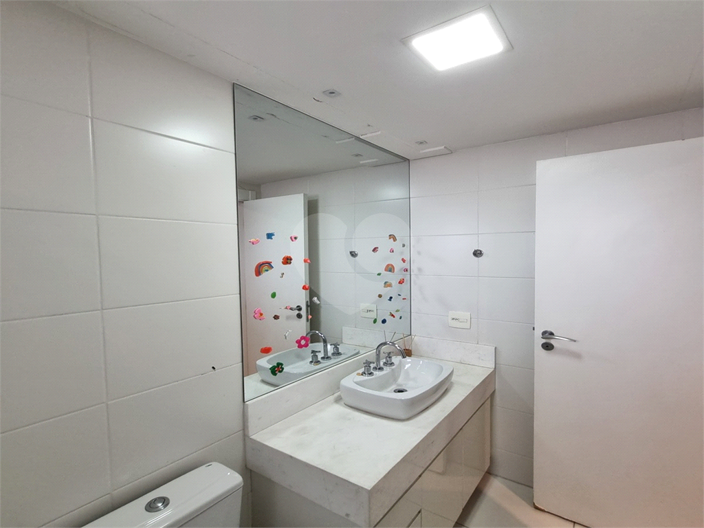Apartamento exclusivo ao lado da Avenida Braz Leme.