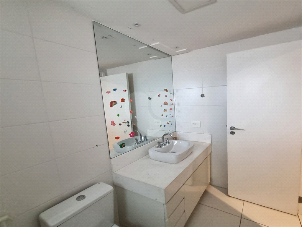 Apartamento exclusivo ao lado da Avenida Braz Leme.