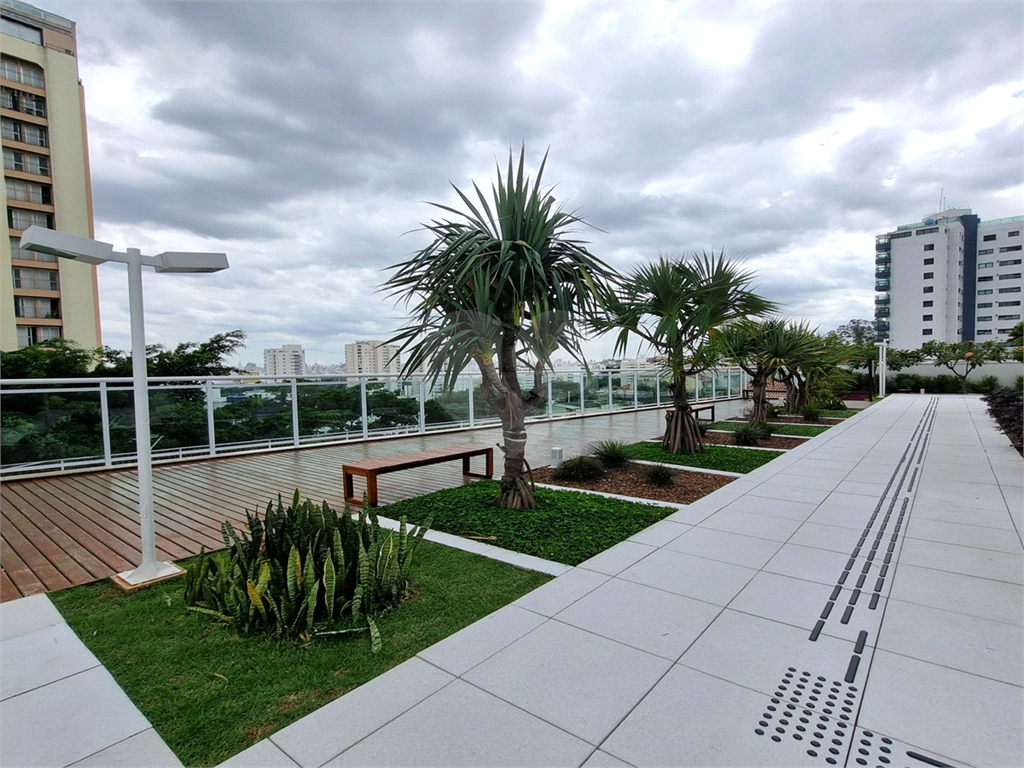 Apartamento exclusivo ao lado da Avenida Braz Leme.