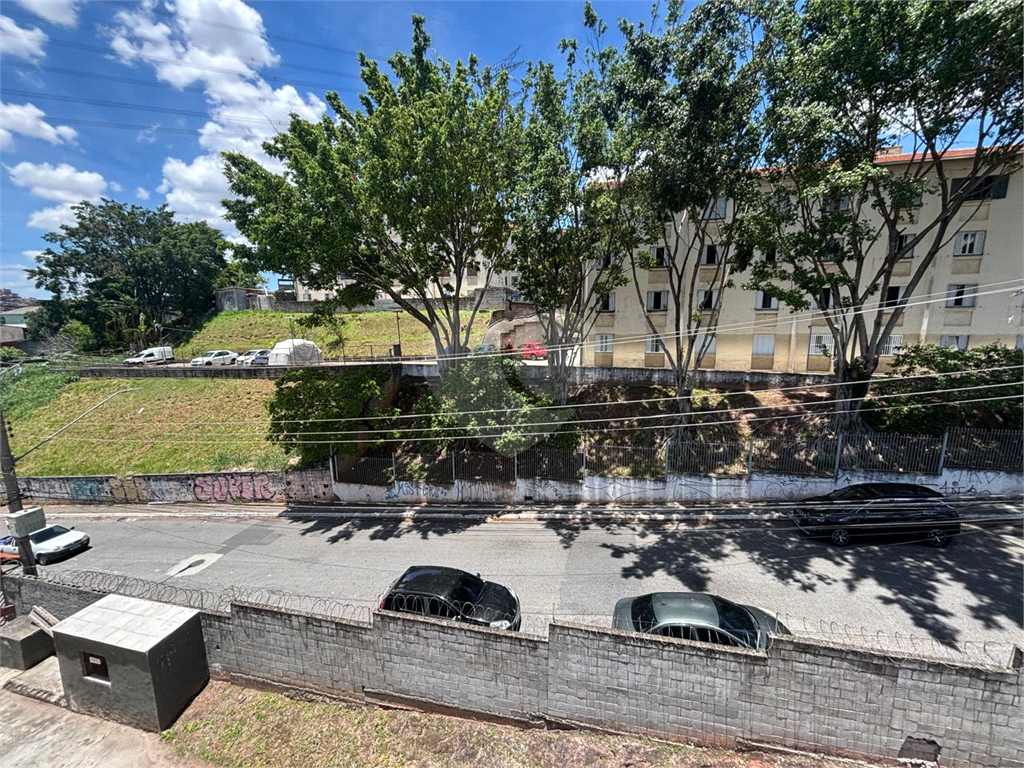 Apartamento 2 dormitórios com garagem Cachoeirinha