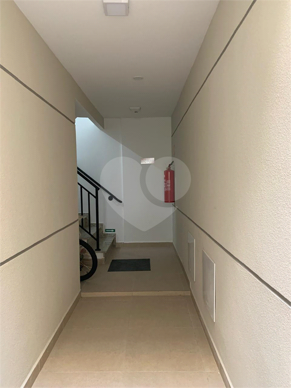 Apartamento à venda na Parada Inglesa – 8 minutos a pé do metrô | Semi mobiliado