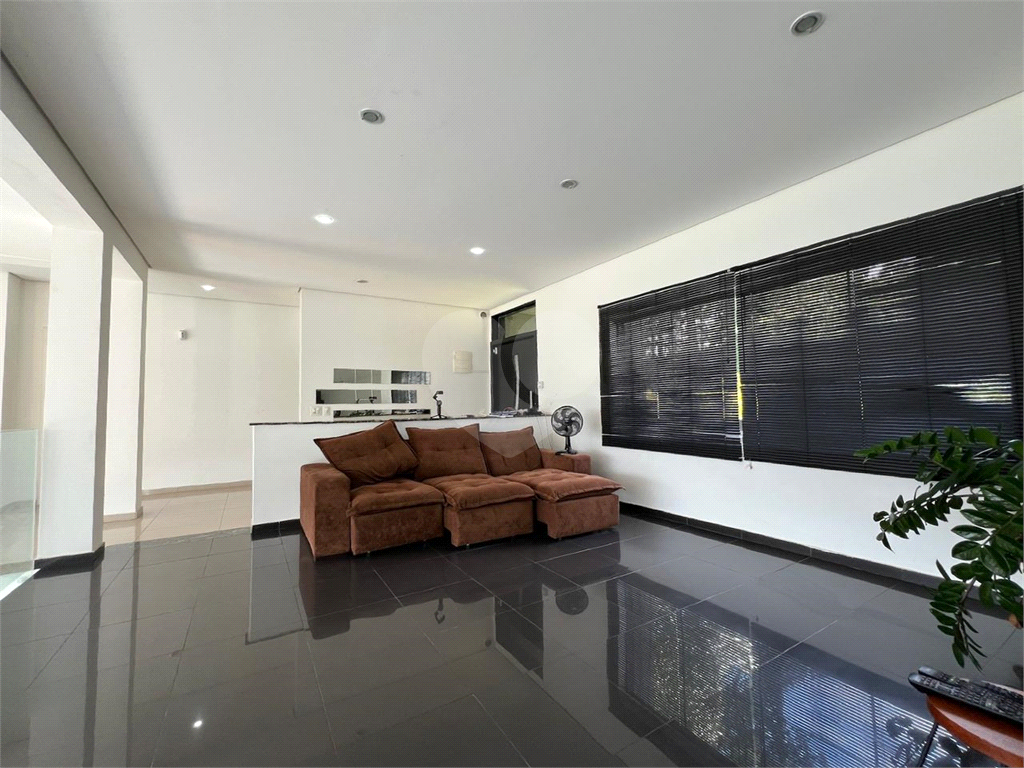 Casa na Serra da Cantareira moderna com 4 suítes com vista privilegiada