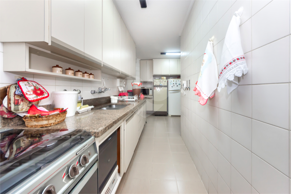 APARTAMENTO À VENDA EM HIGIENÓPOLIS 