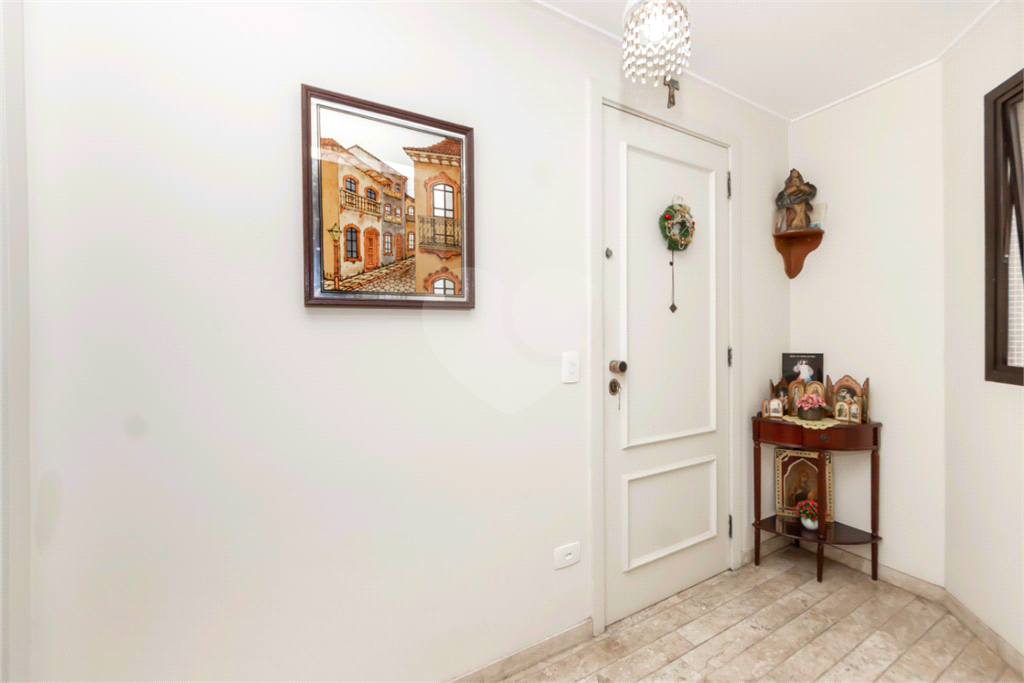 APARTAMENTO À VENDA EM HIGIENÓPOLIS 