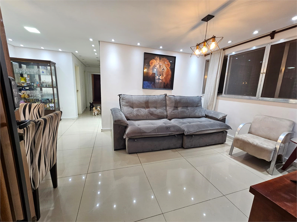 Apartamento Exclusivo com 3 Dormitórios na Av. Nova Cantareira