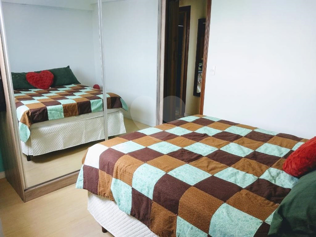 Apartamento - Vila Ema - 3 Quartos / Dormitórios - 1 Vaga - Venda / Compra