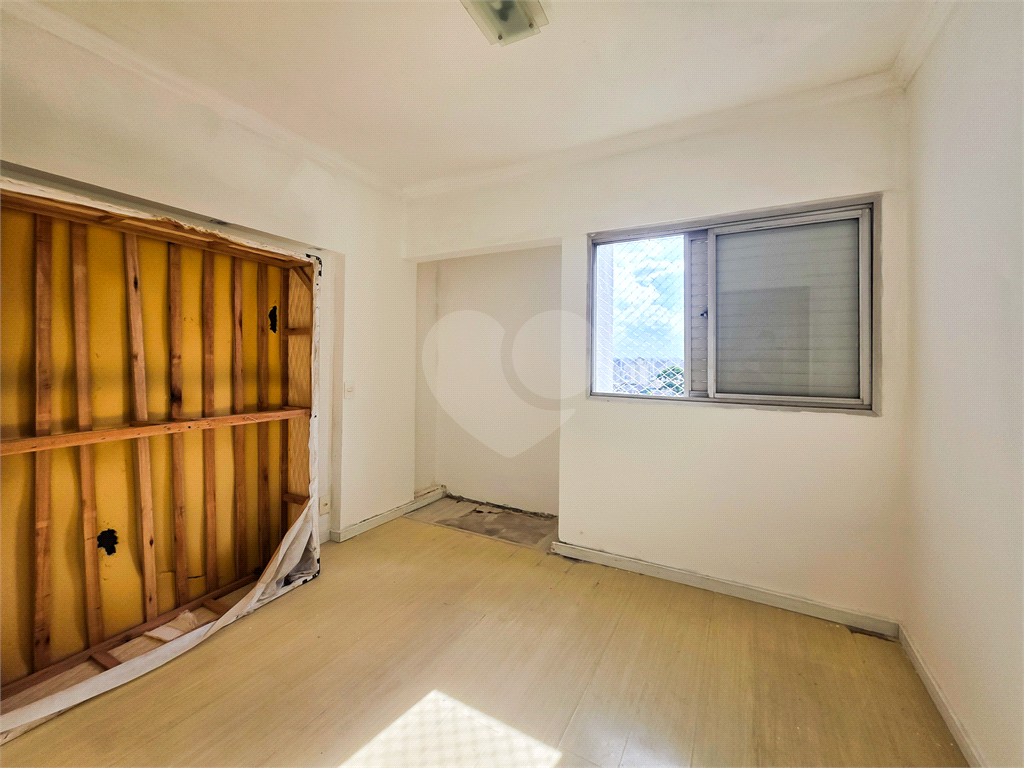 Apartamento - Vila Ema - 3 Quartos / Dormitórios - 1 Vaga - Venda / Compra