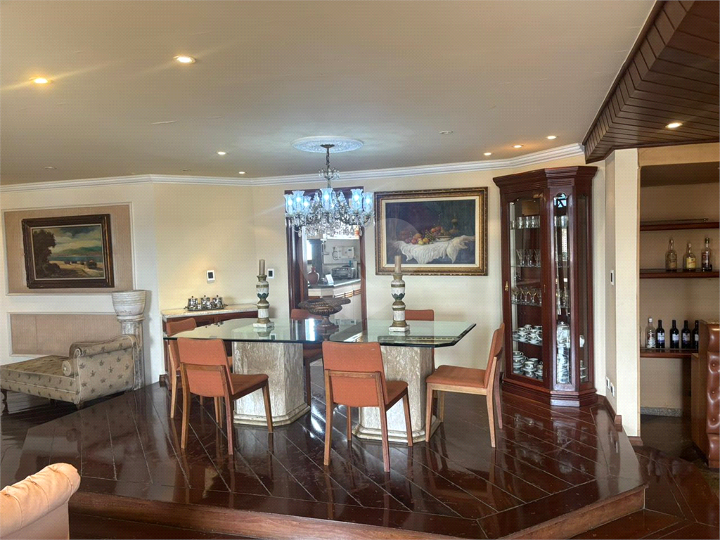 Apartamento com 273 m² um por andar 4 suítes 5 vagas na Água Fria São Paulo Zona Norte