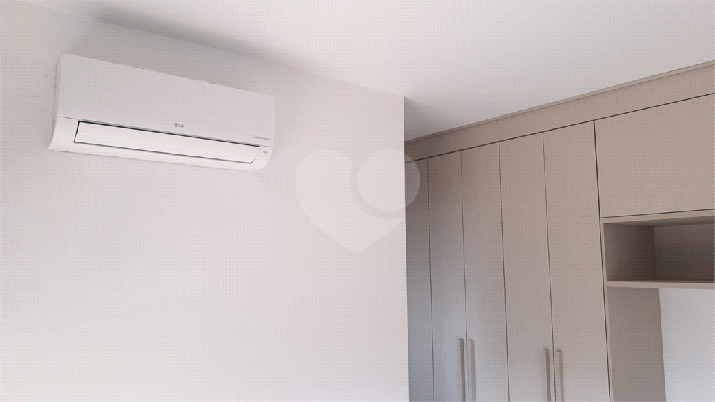 APARTAMENTO 3 Quartos (01 Suíte) 2 Vagas - Primeira Locação.