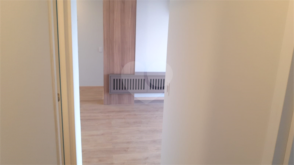 APARTAMENTO 3 Quartos (01 Suíte) 2 Vagas - Primeira Locação.