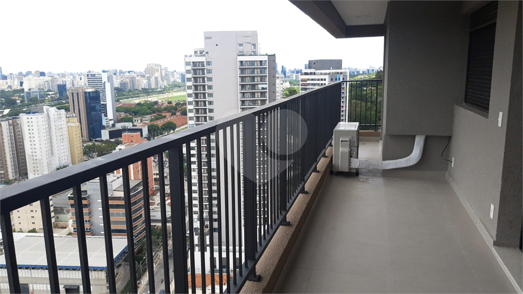 APARTAMENTO 3 Quartos (01 Suíte) 2 Vagas - Primeira Locação.