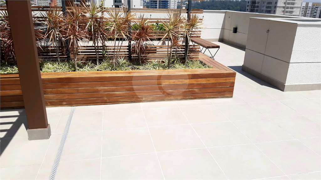 APARTAMENTO 3 Quartos (01 Suíte) 2 Vagas - Primeira Locação.