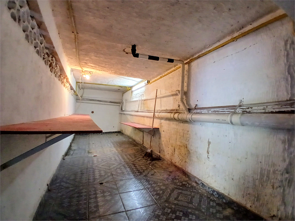 Casa em condomínio com 3 quartos e 3 vagas