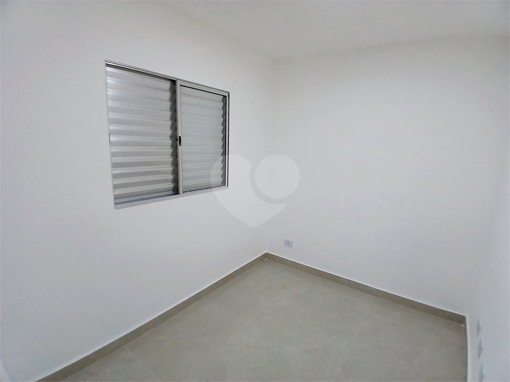 Casa em condomínio com 3 quartos e 3 vagas