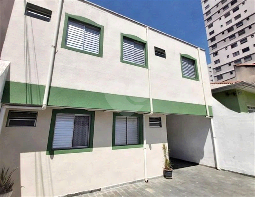 Prédio à venda ou locação na Chácara Inglesa | 300 m² | 20 studios mobiliados | 7 vagas | Alta rentabilidade!