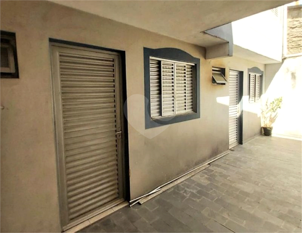 Prédio à venda ou locação na Chácara Inglesa | 300 m² | 20 studios mobiliados | 7 vagas | Alta rentabilidade!