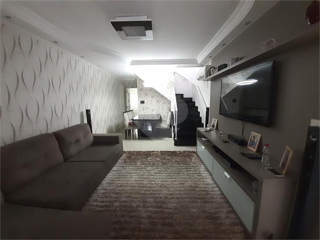 Lindo Sobrado 3 dormitórios