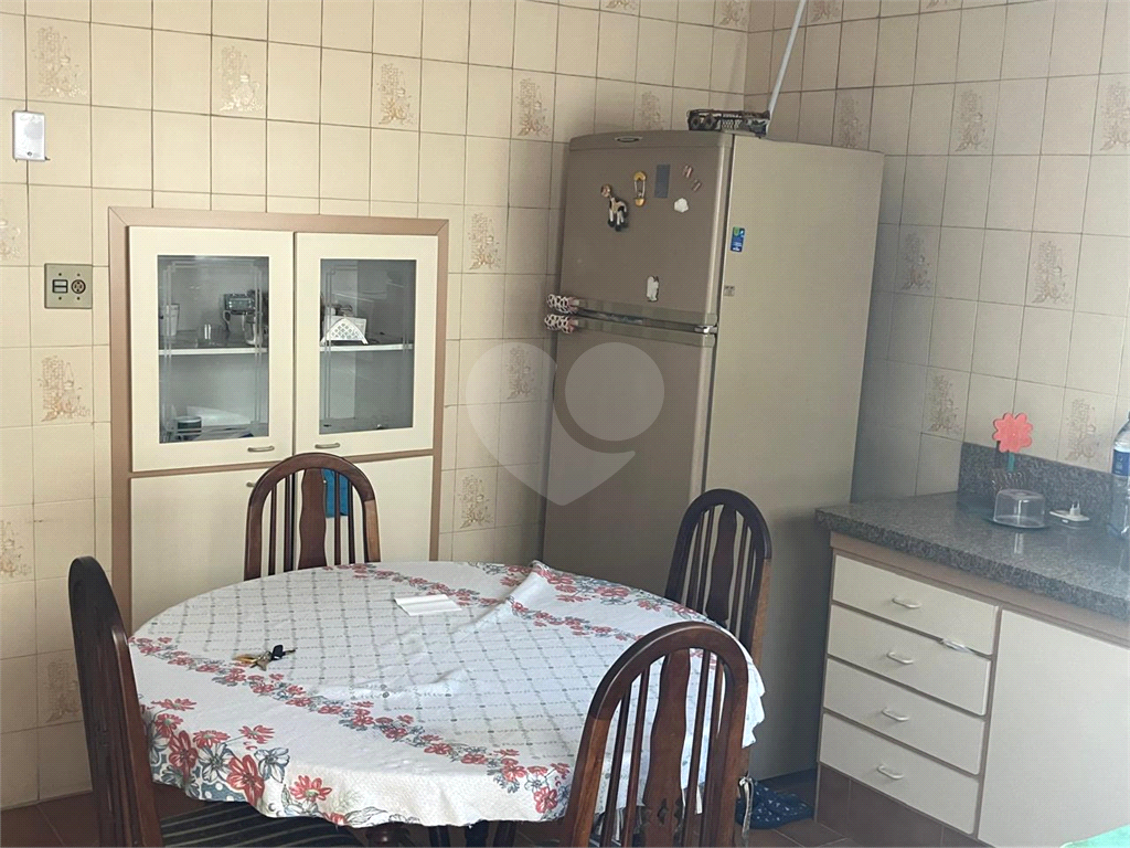 SOBRADO 3 QUARTOS 5 VAGAS DE GARAGEM PARADA INGLESA - ZN