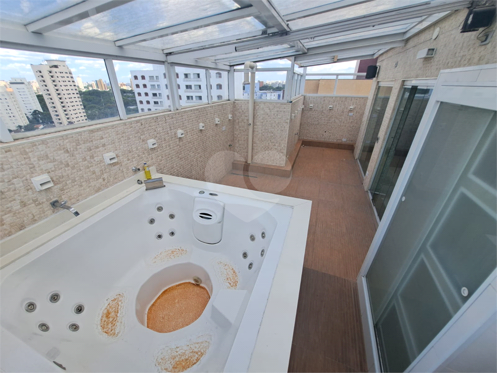 Cobertura Duplex à Venda | 200 m² | 3 Suítes | 3 vagas na Braz Leme | Santana