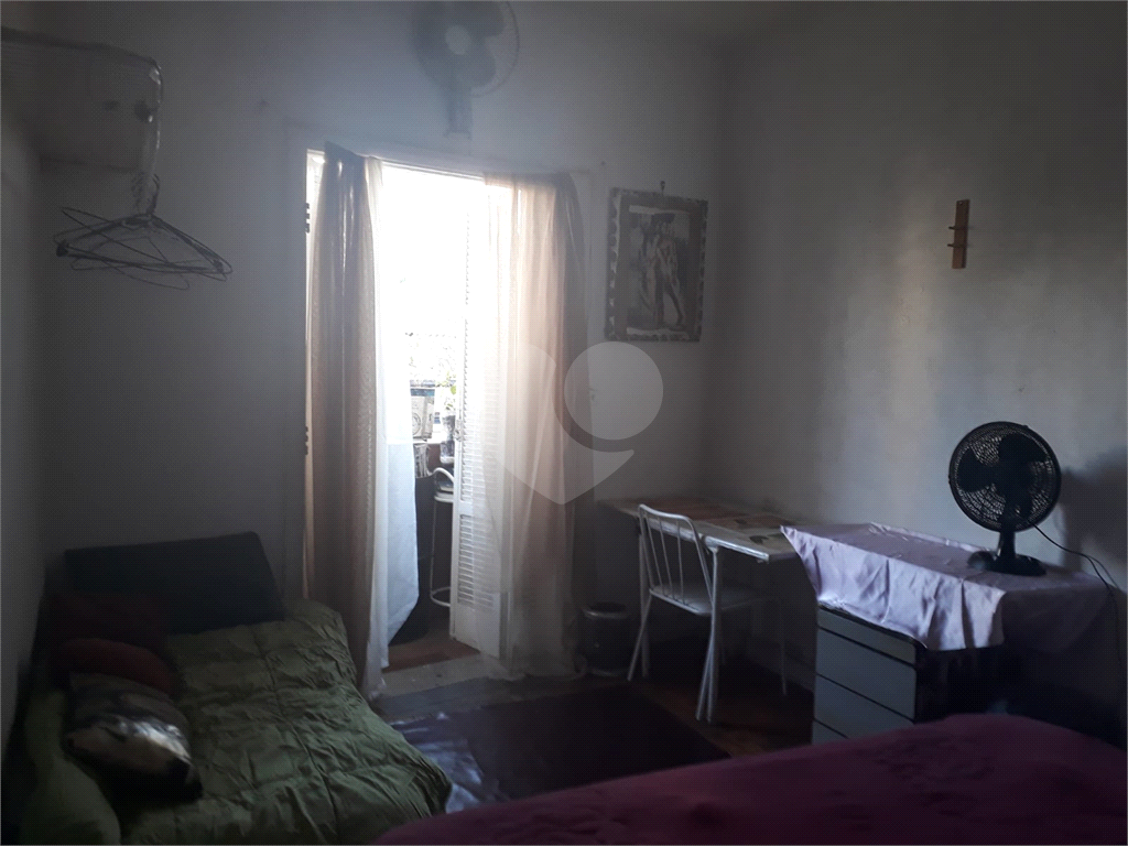 Apartamento - Bela Vista - 2 Quartos / Dormitórios - Venda / Compra