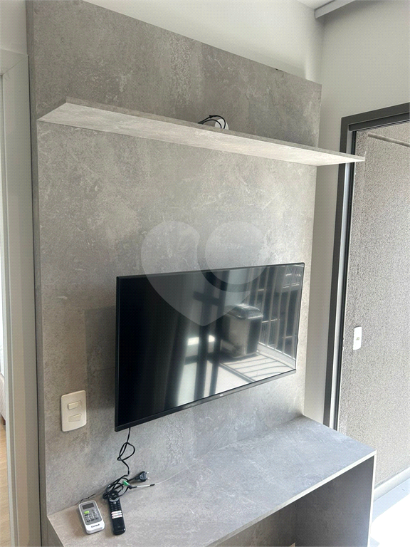 APARTAMENTO em CENTRO