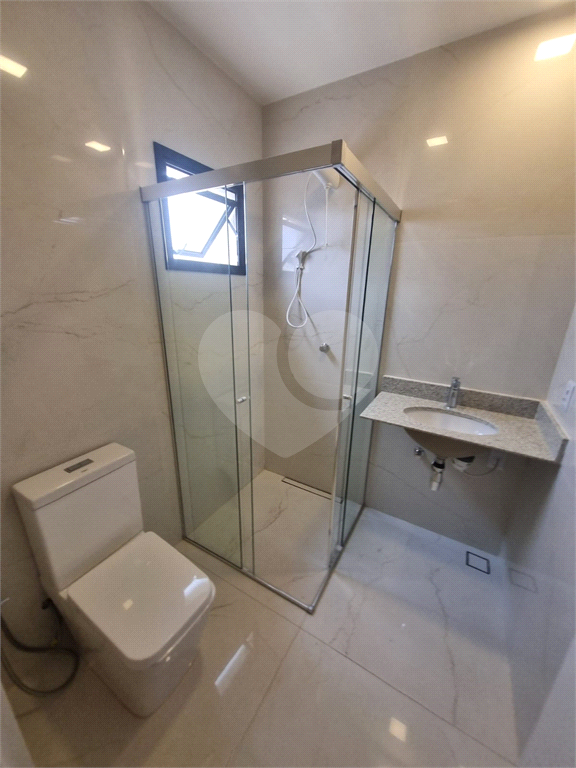 Sobrado à venda na Vila Paiva – Zona Norte | São Paulo
Sobrado novo | 105 m² | 3 dormitórios | 2 vagas | Área gourmet