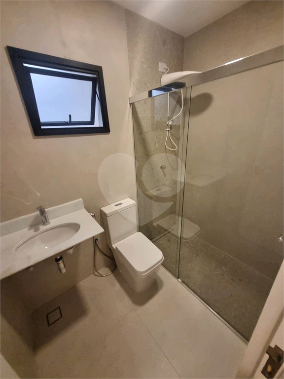 Sobrado à venda na Vila Paiva – Zona Norte | São Paulo
Sobrado novo | 105 m² | 3 dormitórios | 2 vagas | Área gourmet