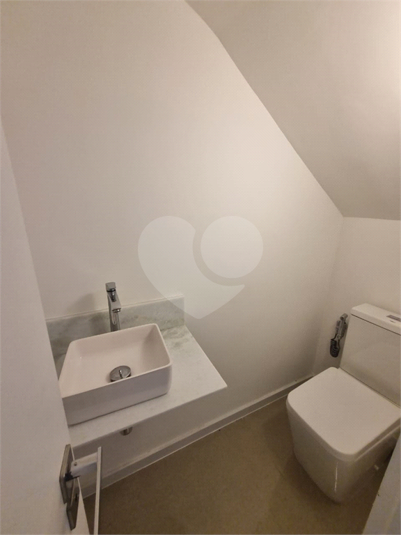 Sobrado à venda na Vila Paiva – Zona Norte | São Paulo
Sobrado novo | 97 m² | 2 suítes | 2 vagas | Área gourmet