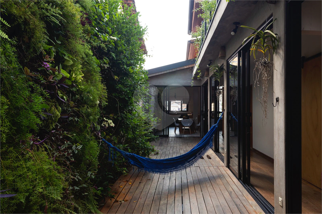 Casa, 3 quartos, 234 m² - Foto 38