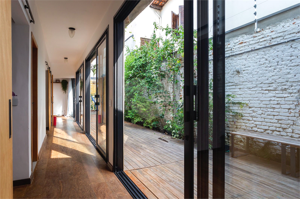 Casa, 3 quartos, 234 m² - Foto 36