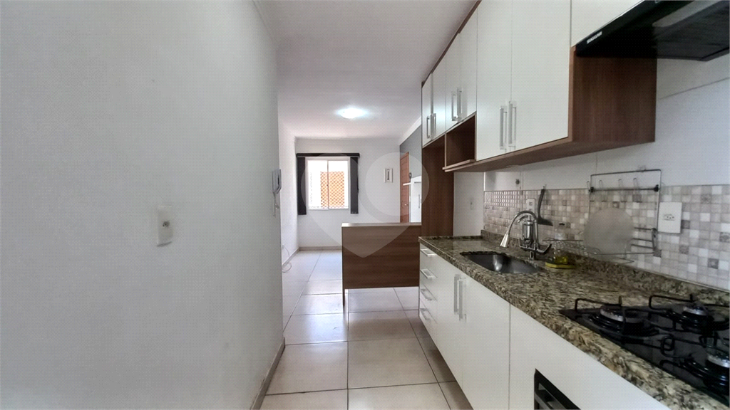 Apartamento com 2 dormitórios, planejados e condomínio econômico – JAÇANÃ