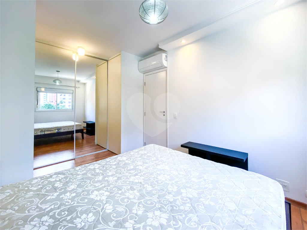 Locação ou venda na  Vila Olimpia.