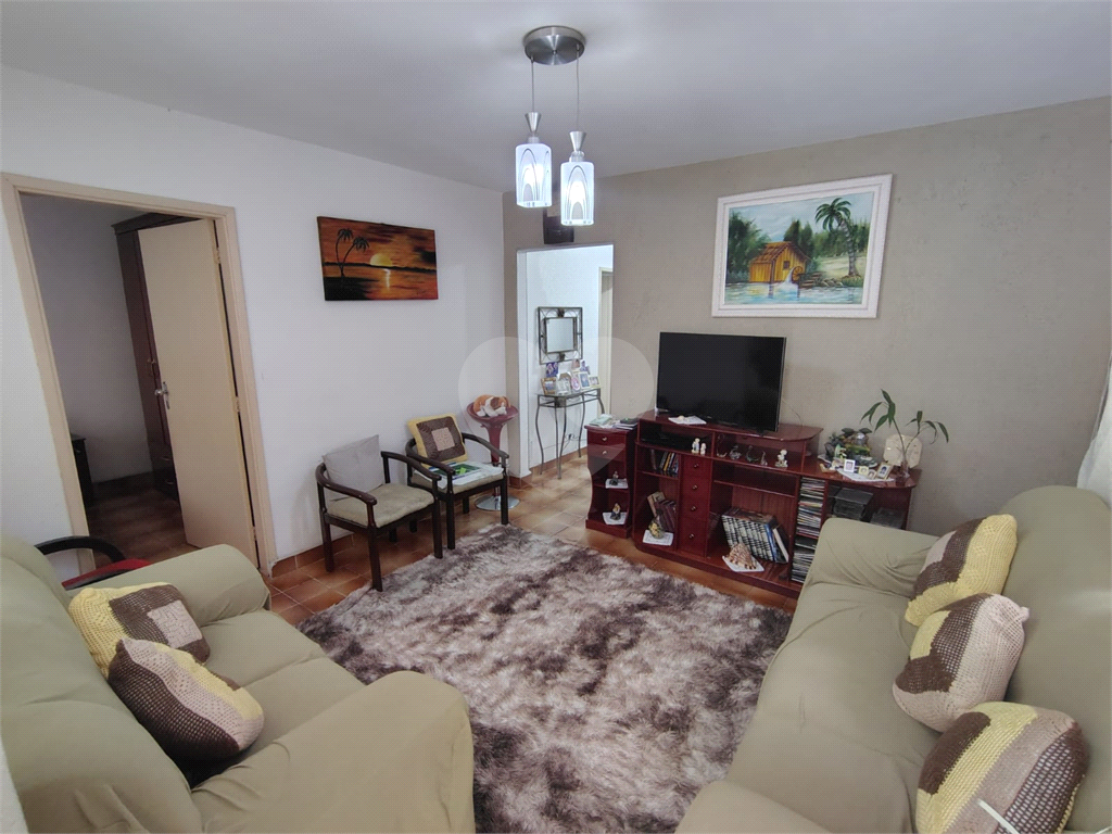 Imóvel com 2 Casas no Terreno | Ideal para Família ou Investimento