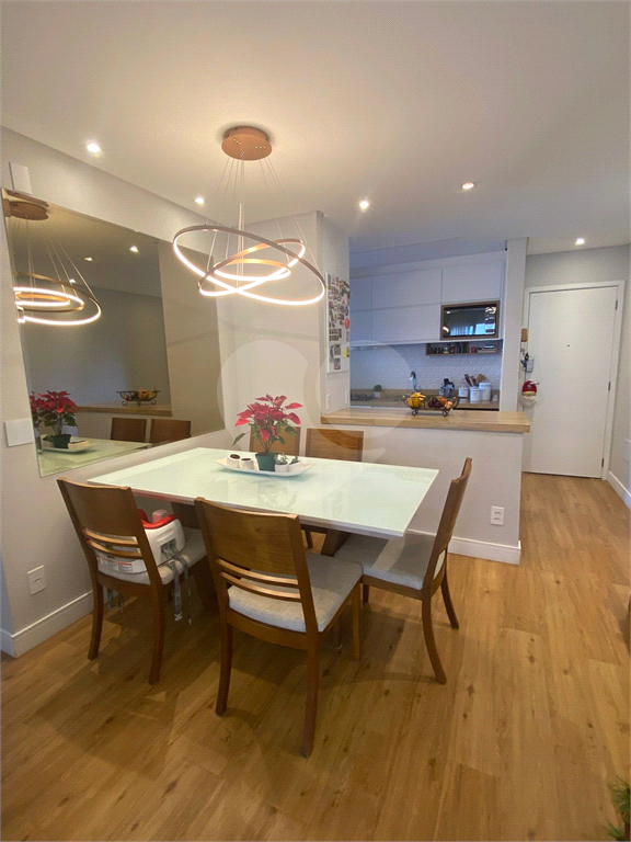 APARTAMENTO COM VARANDA GOURMET E LAZER A VENDA NA RUA LINO COUTINHO