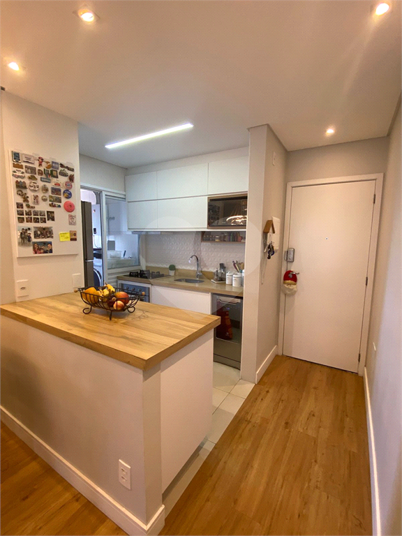 APARTAMENTO COM VARANDA GOURMET E LAZER A VENDA NA RUA LINO COUTINHO