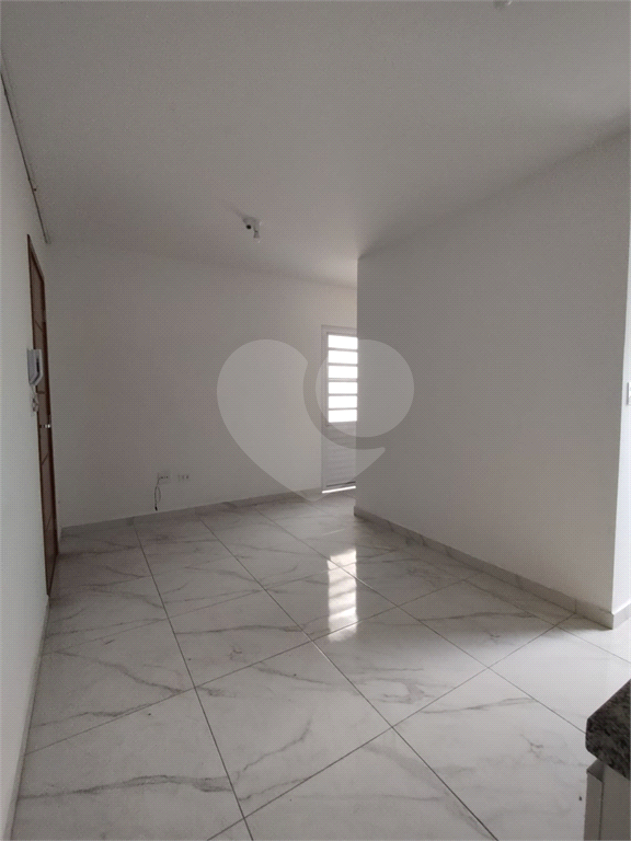 Apartamento Térreo com Quintais na Vila Gustavo | Preço de Oportunidade