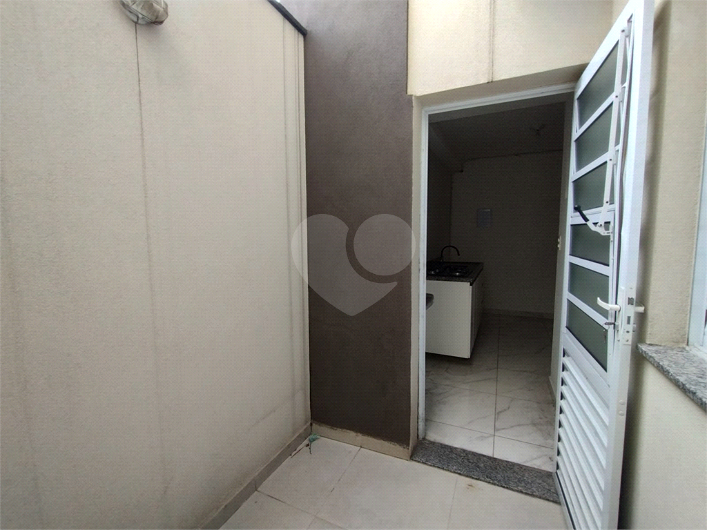 Apartamento Térreo com Quintais na Vila Gustavo | Preço de Oportunidade