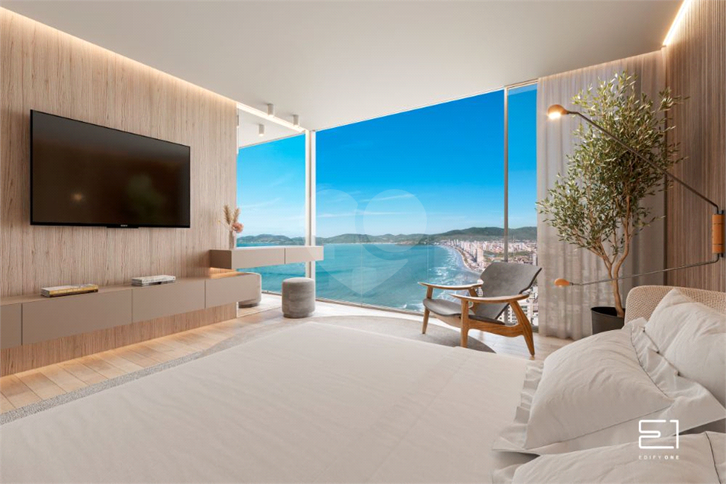 Apartamento Itapema de 246m² frente mar