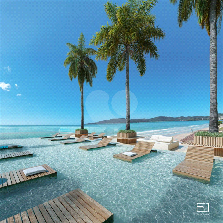 Apartamento Itapema de 246m² frente mar