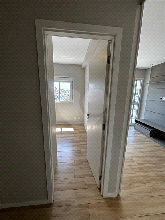 Apartamento ensolarado com 2 dormitórios, suíte e vaga fixa na Vila Madalena