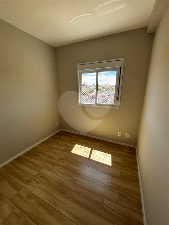 Apartamento ensolarado com 2 dormitórios, suíte e vaga fixa na Vila Madalena