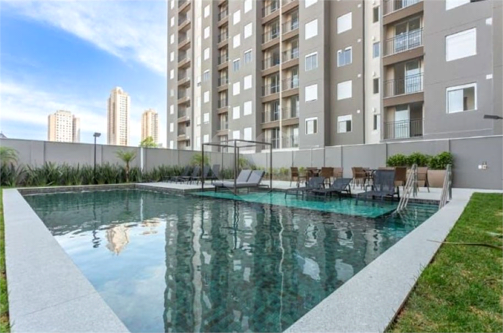 Apartamento para venda 35 m² 2 dormitórios na Cachoeirinha