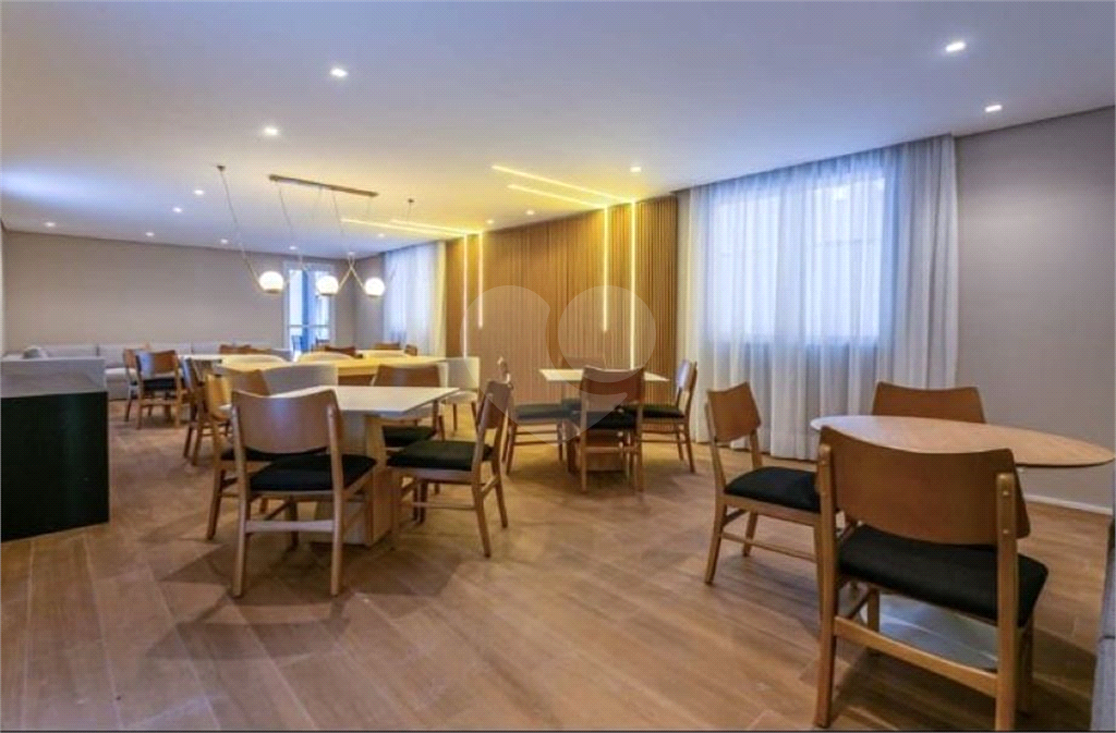 Apartamento para venda 35 m² 2 dormitórios na Cachoeirinha