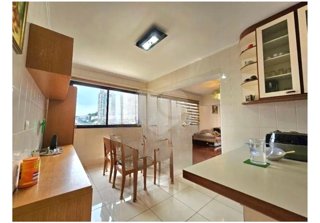 Apartamento á venda na Santa Teresinha