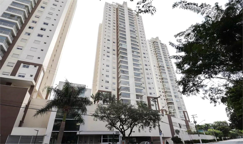 APARTAMENTO em MANDAQUI