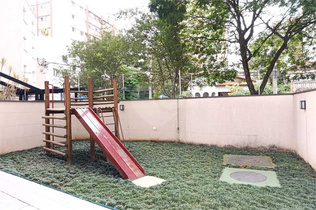 Apartamento para alugar com 130m², 3 quartos e 3 vagas