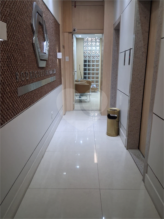 OPORTUNIDADE!!!Conjunto Comercial com 160 m² no Centro de SP