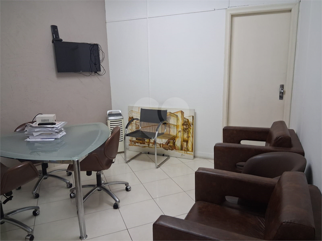 OPORTUNIDADE!!!Conjunto Comercial com 100 m² reformado no Centro SP