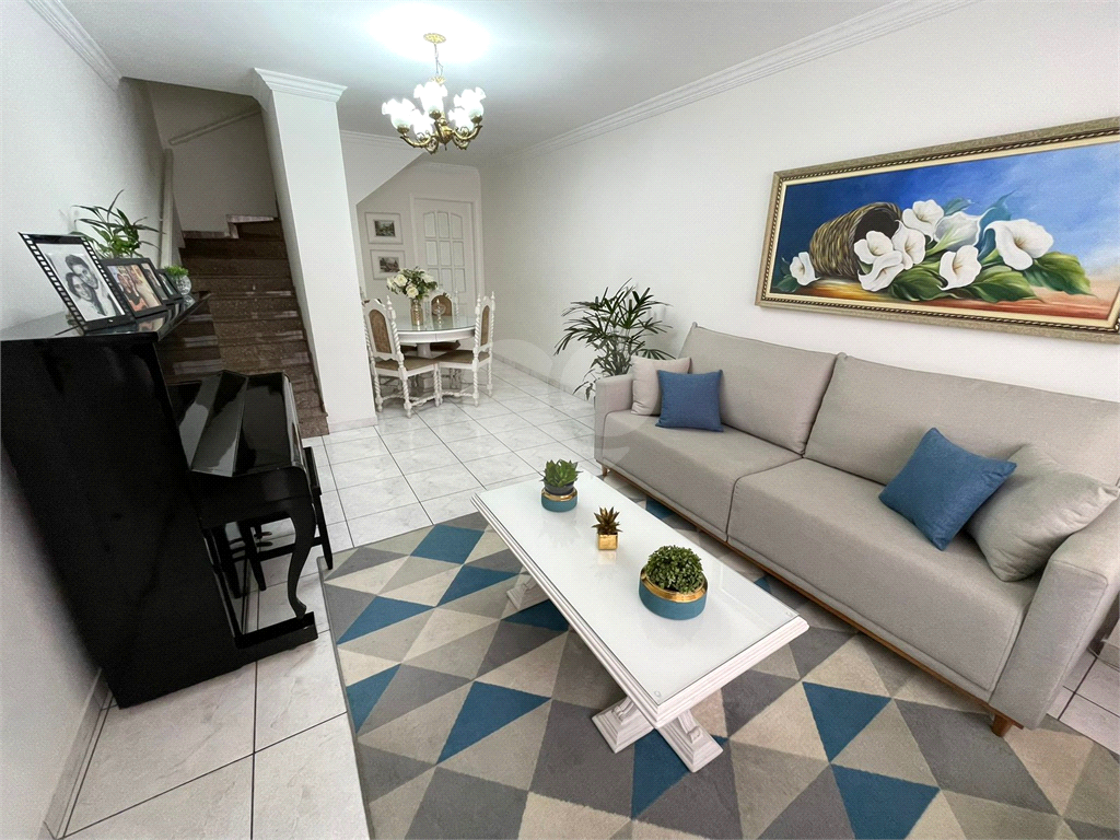 Sobrado a venda na Freguesia do Ó, 379m2, 3 dormitórios, 2 suites e 5 vagas de garagem!